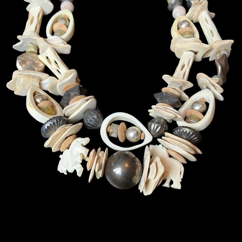 Bone Metal Stone Bead Vintage Two Tier Necklace Carved Lions Bone Hook Closure - Picture 3 of 16